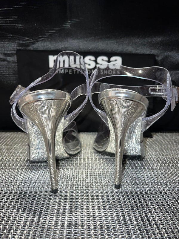 MUSSA ERATO size 37